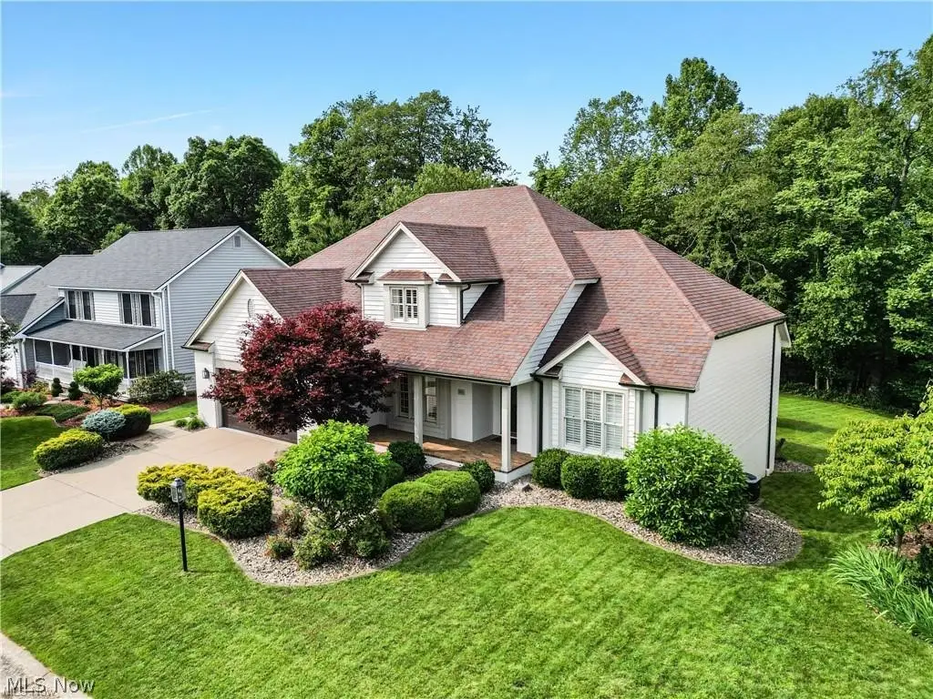 1215 Greenmont Circle, Vienna, WV 26105 - #1