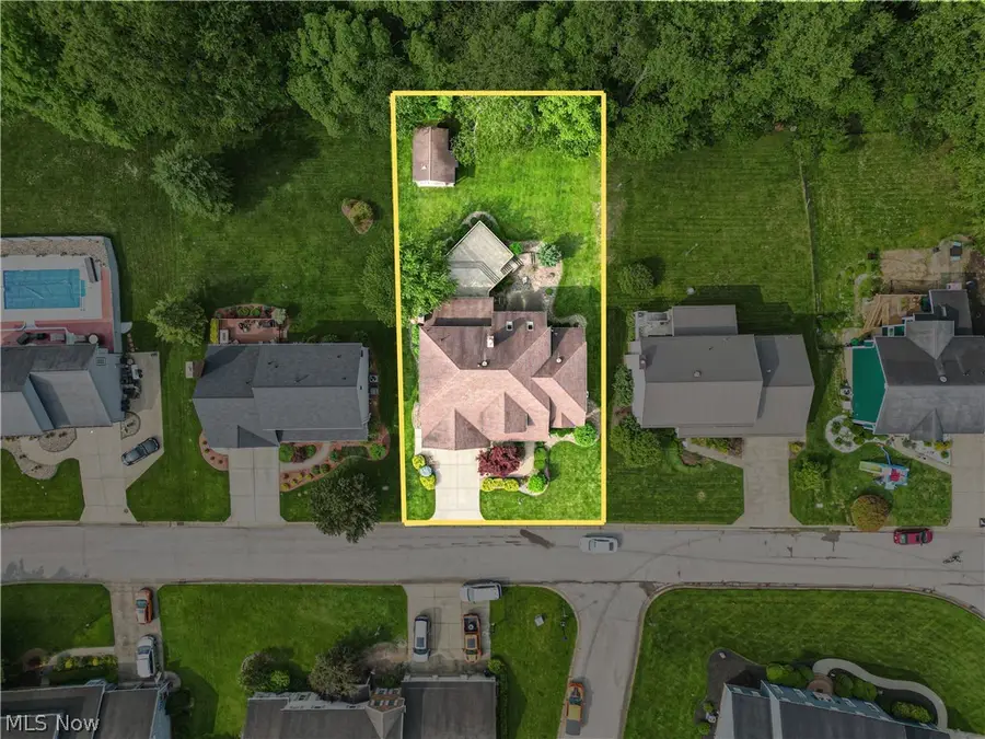 1215 Greenmont Circle, Vienna, WV 26105 - #3