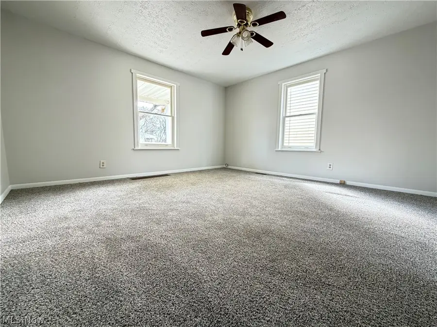 633 Spangler Drive, Zanesville, OH 43701 - #2