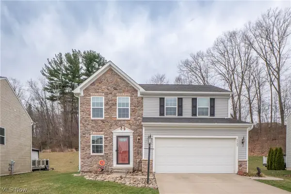 6525 Pine Bluff Ne Avenue, Canton, OH 44721