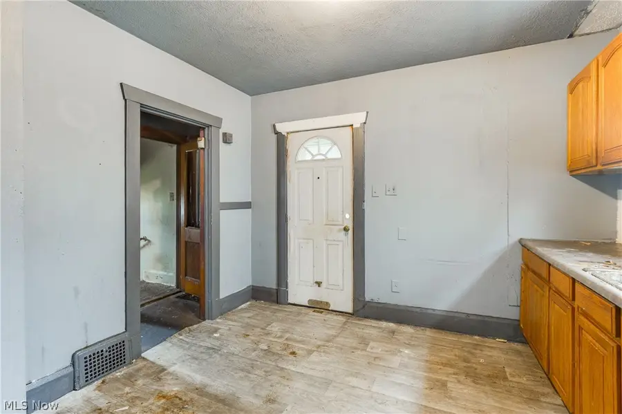 3005 Rush Boulevard, Youngstown, OH 44507 - #3