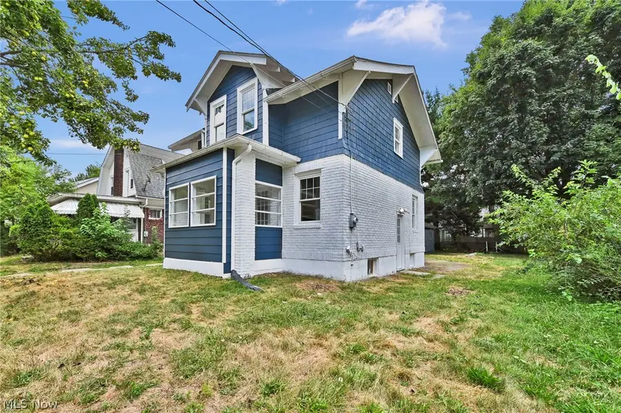 1584 Hampton Road, Akron, OH 44305 - #3