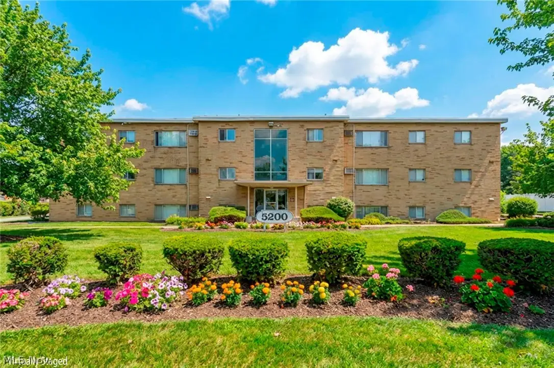 5200 Royalton Road #9B, North Royalton, OH 44133 - #1