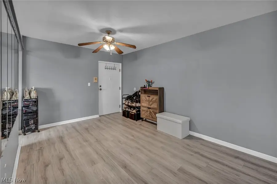 5200 Royalton Road #9B, North Royalton, OH 44133 - #3