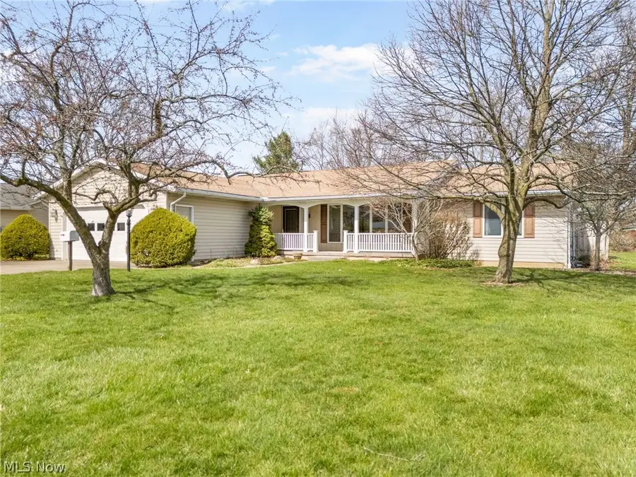 1520 Greenbriar Drive, Ashland, OH 44805 - #2