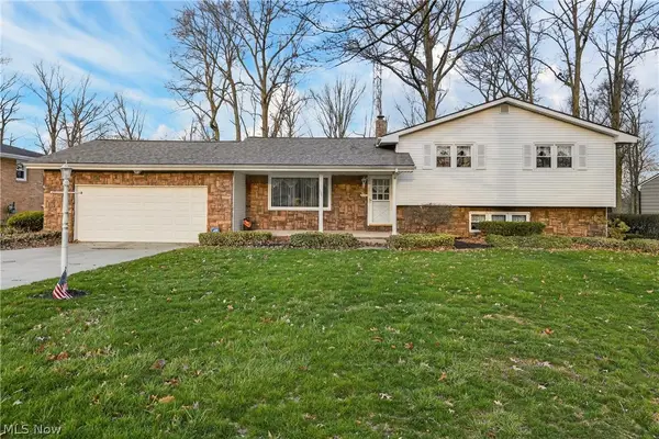 130 Robinwood Drive, New Middletown, OH 44442