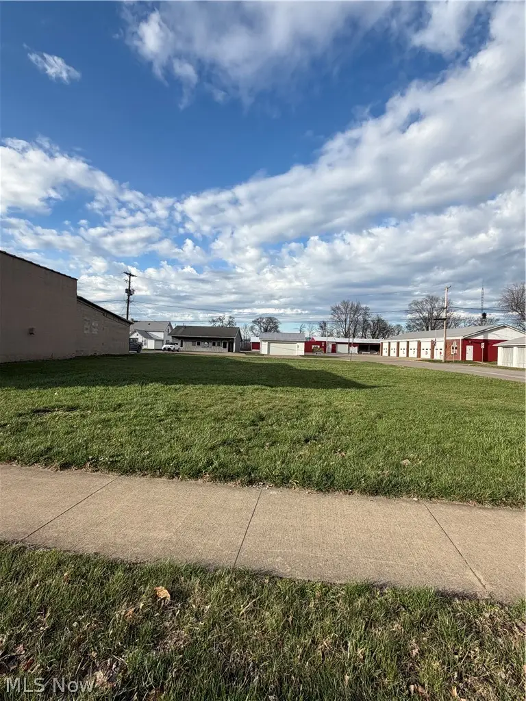 E Main Street, West Lafayette, OH 43845 - #2