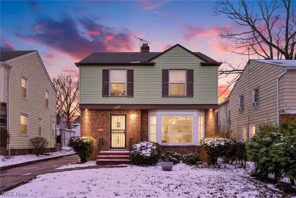 16908 Throckley Avenue, Cleveland, OH 44128