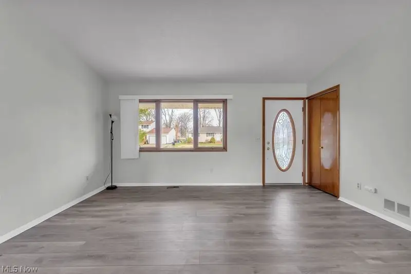 462 Waterbury Drive, Eastlake, OH 44095 - #2