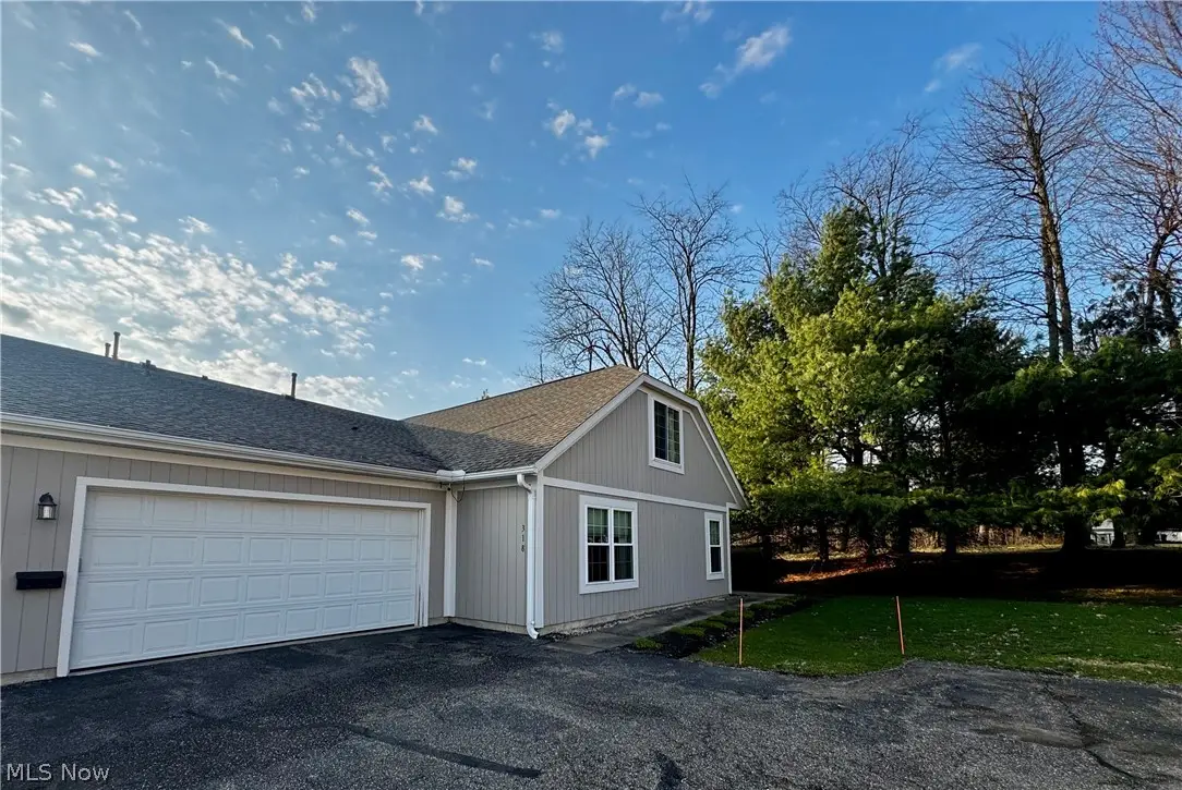 318 Millennium Drive, Tallmadge, OH 44278 - #1
