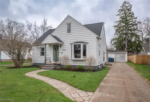 4207 W 226th Street, Fairview Park, OH 44126