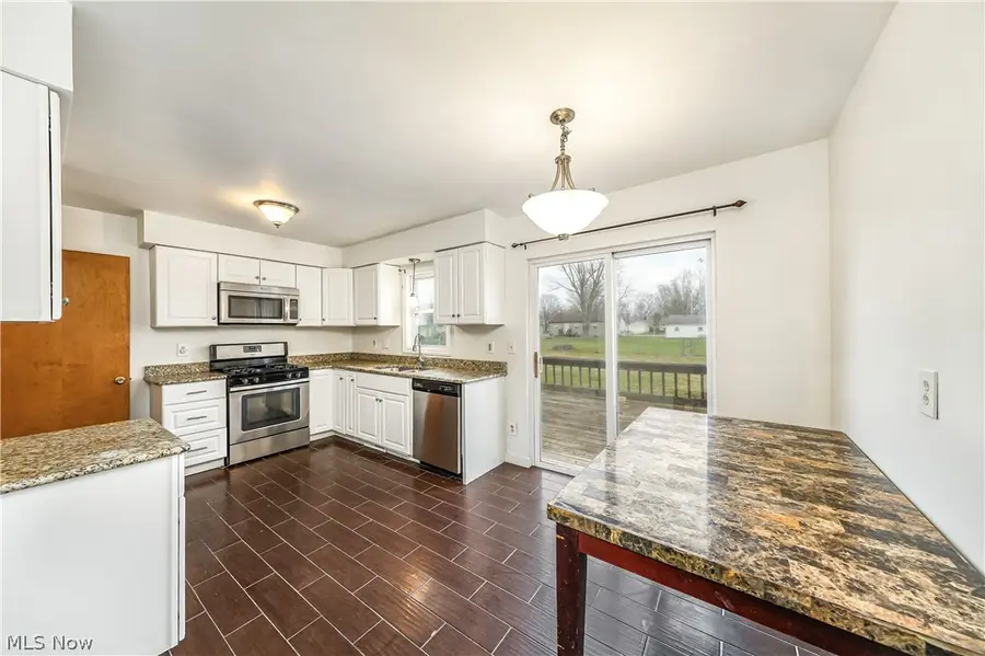 5216 Kuszmaul Nw Avenue, Warren, OH 44483 - #3