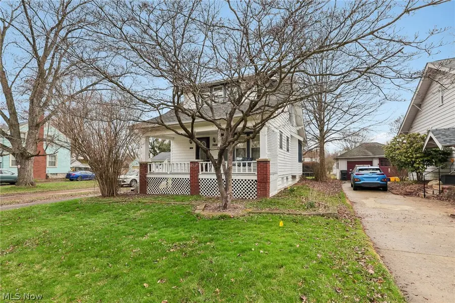 162 Erskine Avenue, Youngstown, OH 44512 - #3