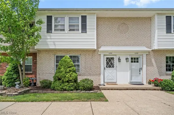 1244 N Carpenter Road, Brunswick, OH 44212