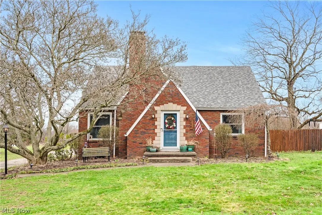 754 Fairfield Avenue, Columbiana, OH 44408 - #1