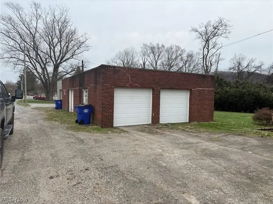 410 Palissey Street, East Liverpool, OH 43920 - #3