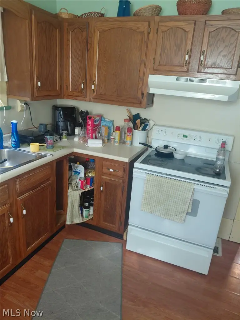 1020 17th Nw Street, Canton, OH 44703 - #3