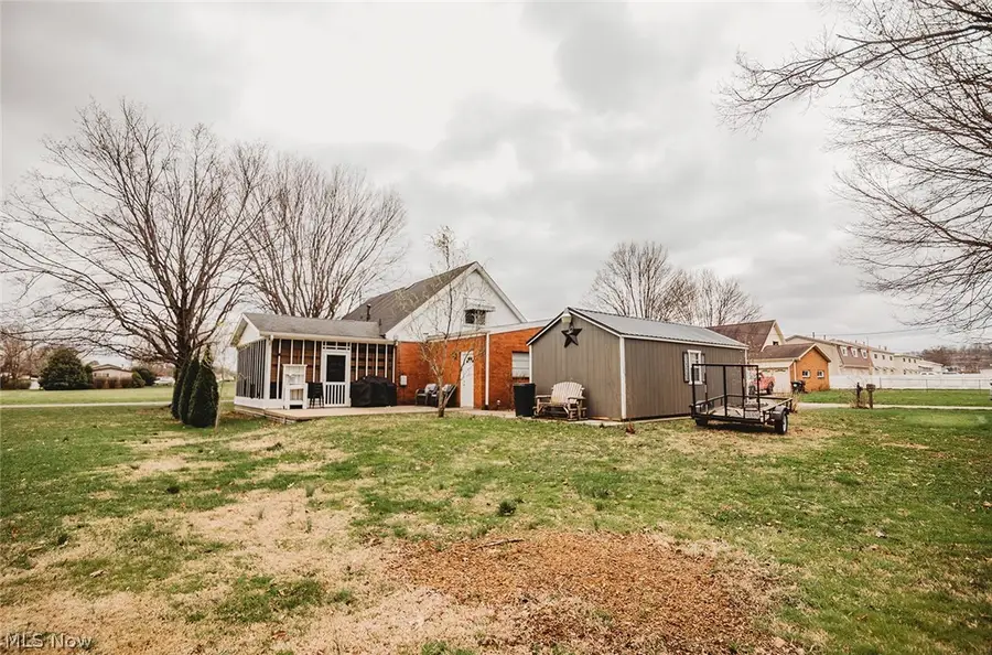 1102 4th Street, Belpre, OH 45714 - #3