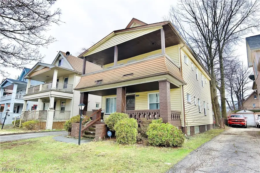 11224 Parkview Avenue, Cleveland, OH 44104 - #2