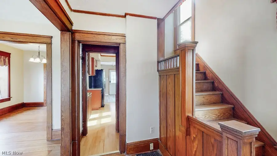 2495 Northland Street, Cuyahoga Falls, OH 44221 - #3