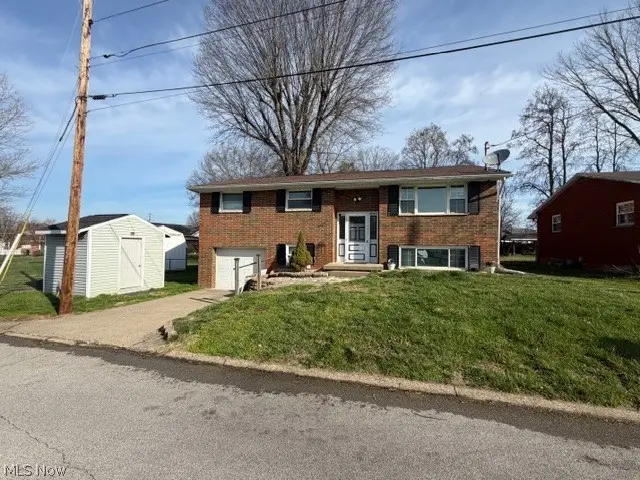 2111 Indiana Street, Parkersburg, WV 26101 - #2