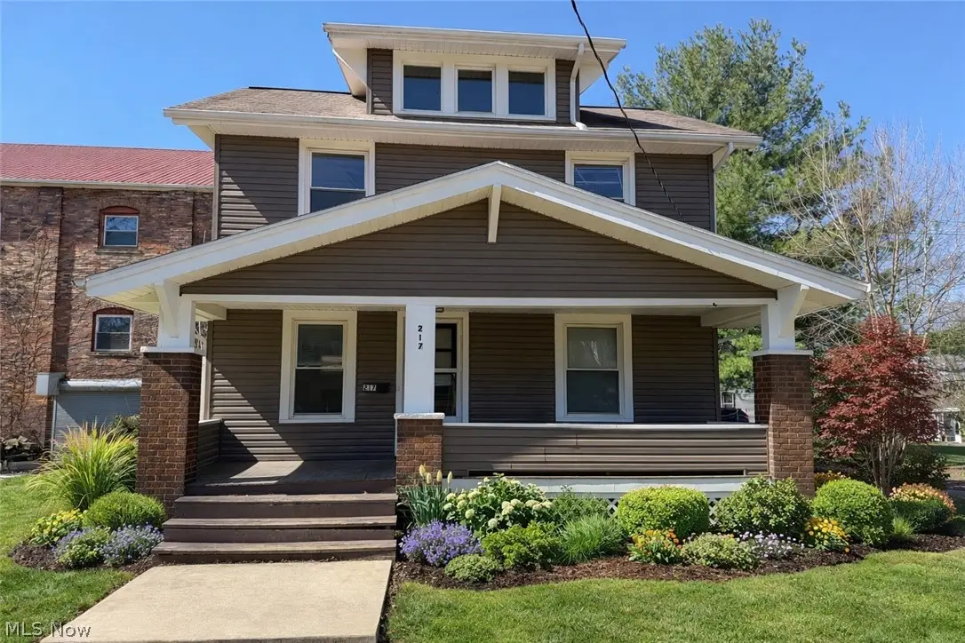 217 2nd Ne Street, Massillon, OH 44646 - #1