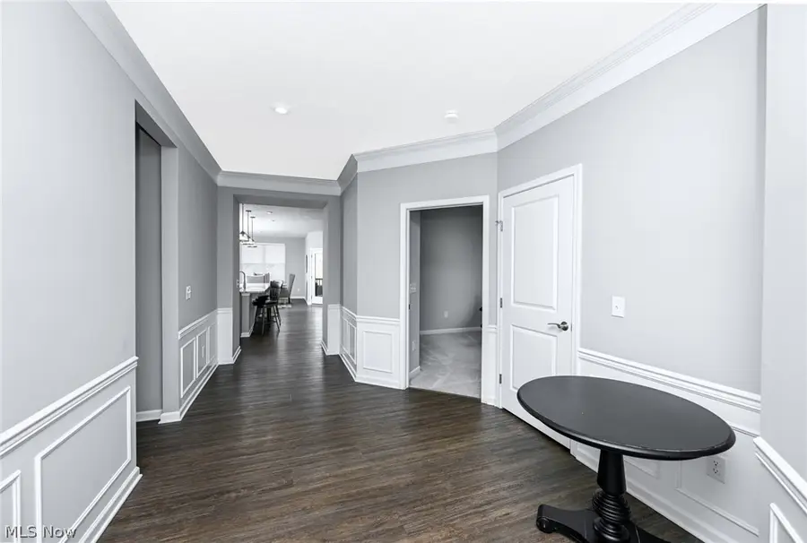 1662 Cobham Lane, Wadsworth, OH 44281 - #2