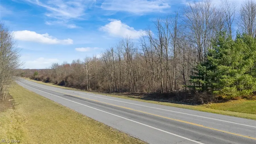Gladdis Sw Street, Massillon, OH 44647 - #3