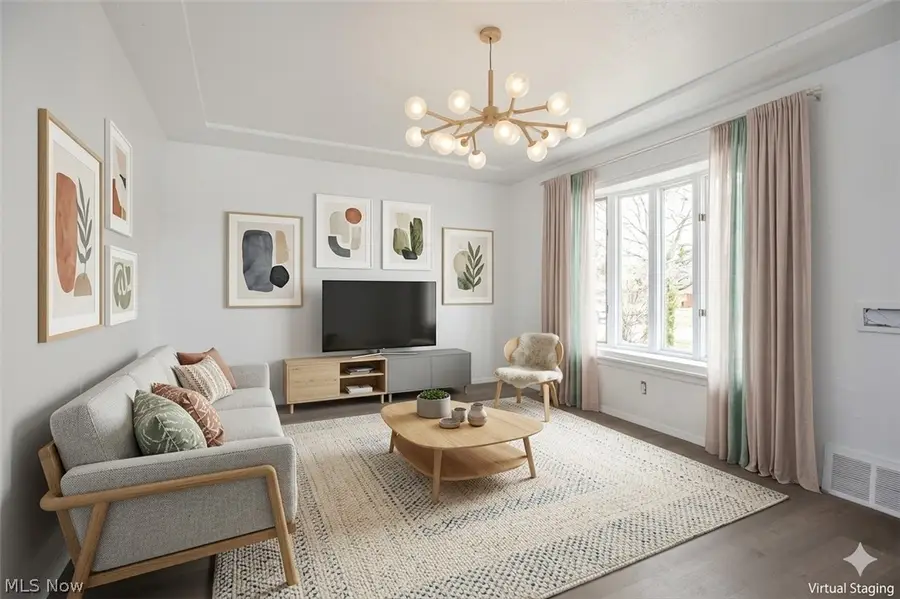 4397 E 154th Street, Cleveland, OH 44128 - #3