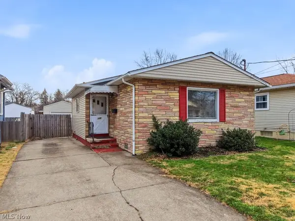 329 Dennison Avenue, Akron, OH 44312