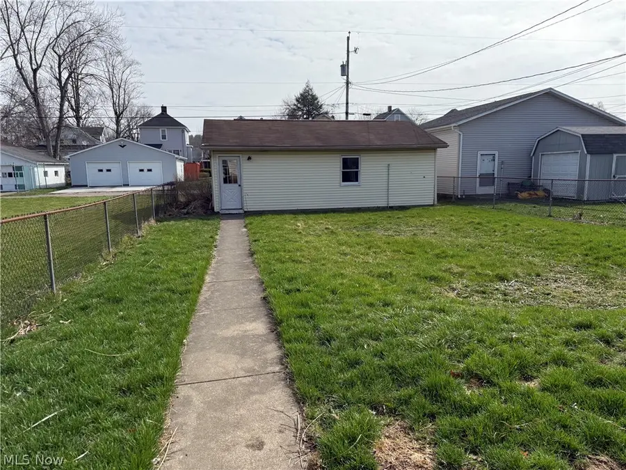 717 N Dawson Street, Uhrichsville, OH 44683 - #3