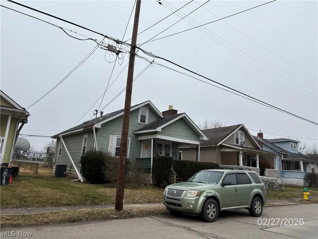 2016 16th Street, Parkersburg, WV 26101 - #1