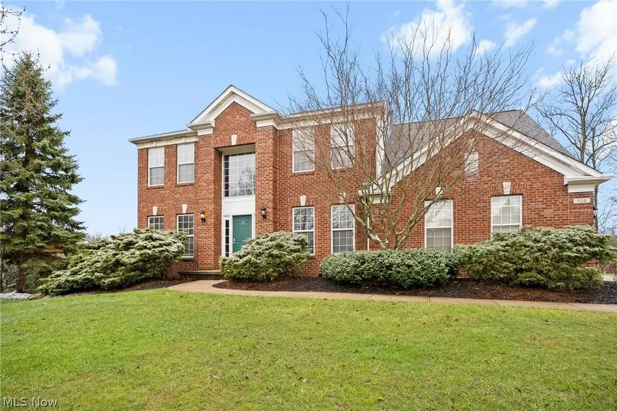 924 Theora Drive, Brunswick, OH 44212 - #2