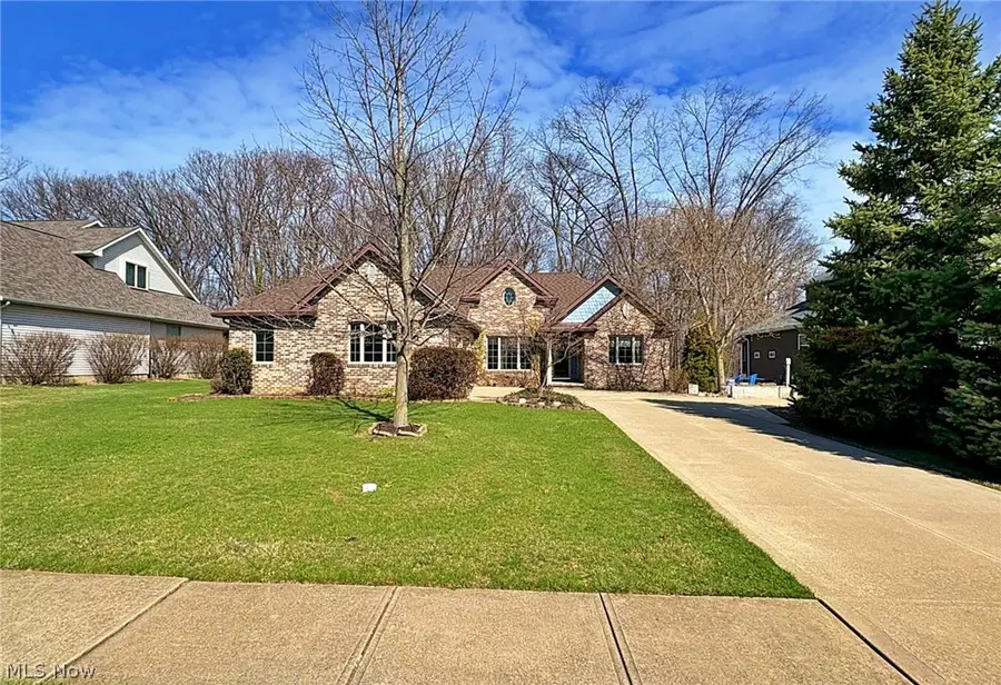 6340 Mallard Creek Run, Lorain, OH 44053 - #2