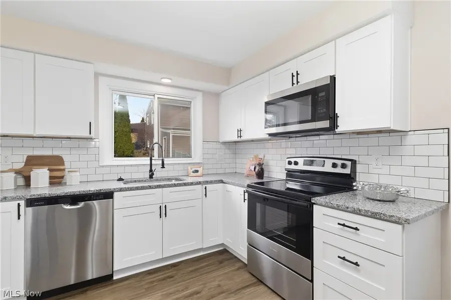 266 Barnes Drive, Tallmadge, OH 44278 - #3