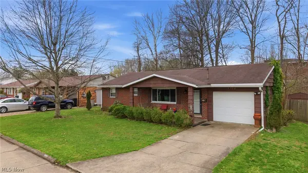 1902 42nd Street, Parkersburg, WV 26104