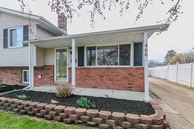 466 Waterbury Road, Eastlake, OH 44095 - #2