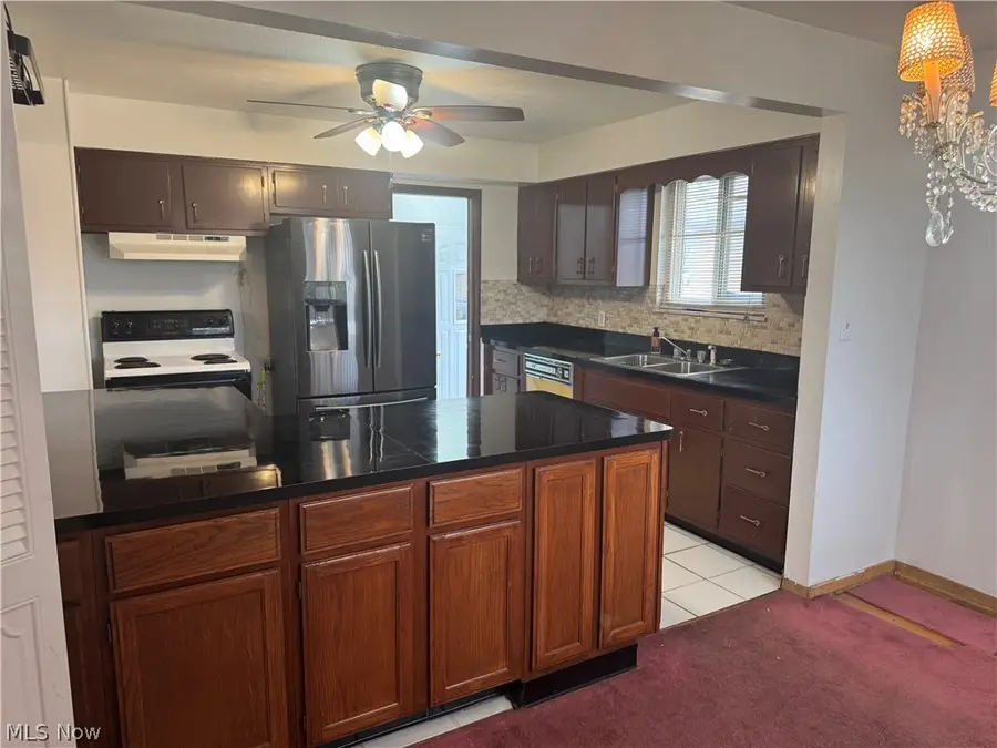 4569 W 144th Street, Cleveland, OH 44135 - #2