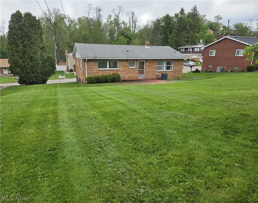238 Meadowbrook Drive, Steubenville, OH 43953 - #3