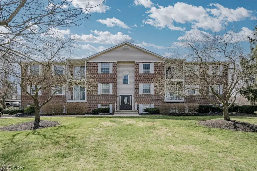 10790 Ravenna Road #201, Twinsburg, OH 44087 - #2