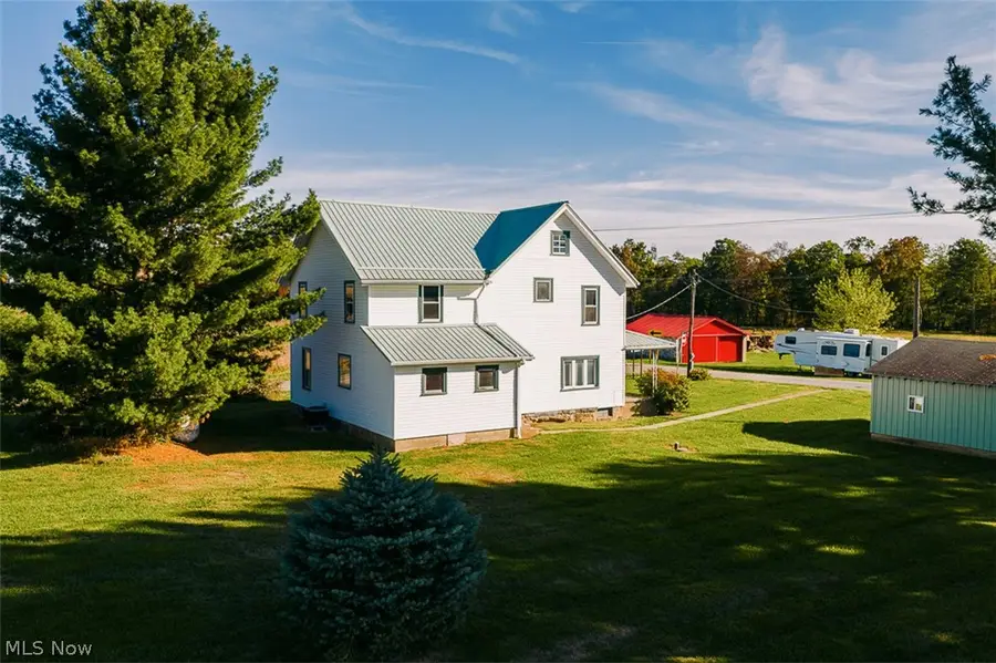 15 Glecoe Sw Road, Dellroy, OH 44620 - #2
