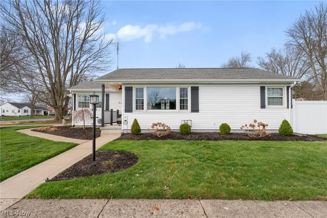 1006 Taggart Nw Street, Massillon, OH 44646 - #1