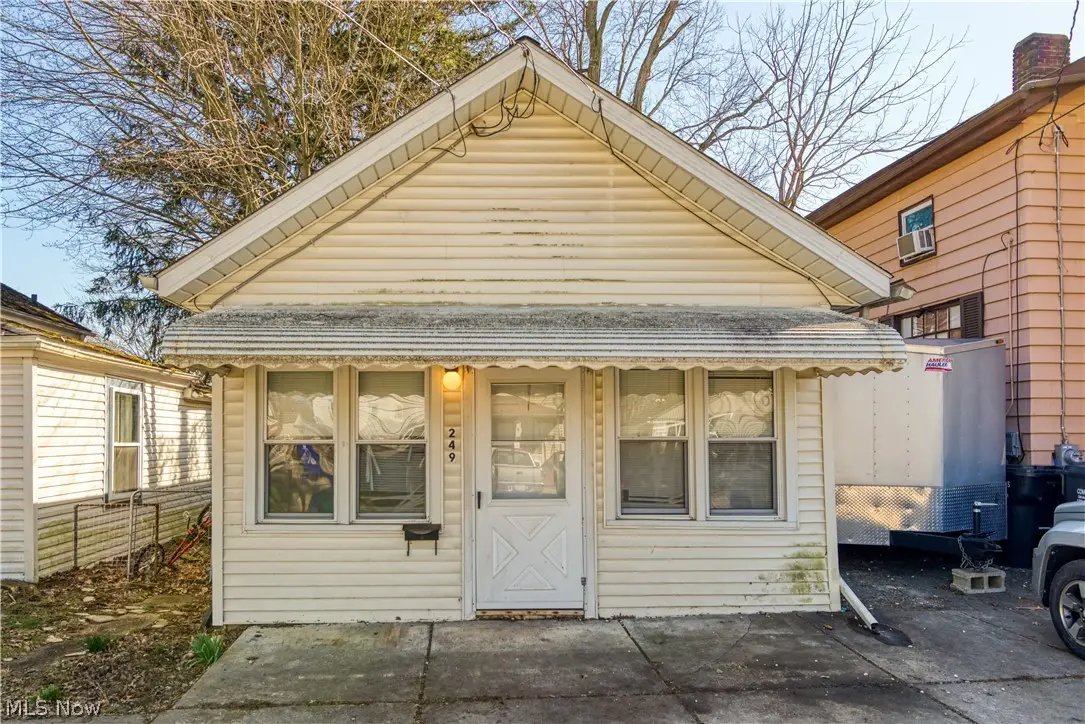 249 W Harris Avenue, Ravenna, OH 44266 - #1