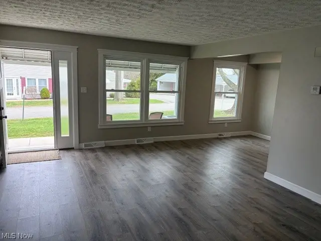 1319 Pembrooke Drive #C, Salem, OH 44460 - #3