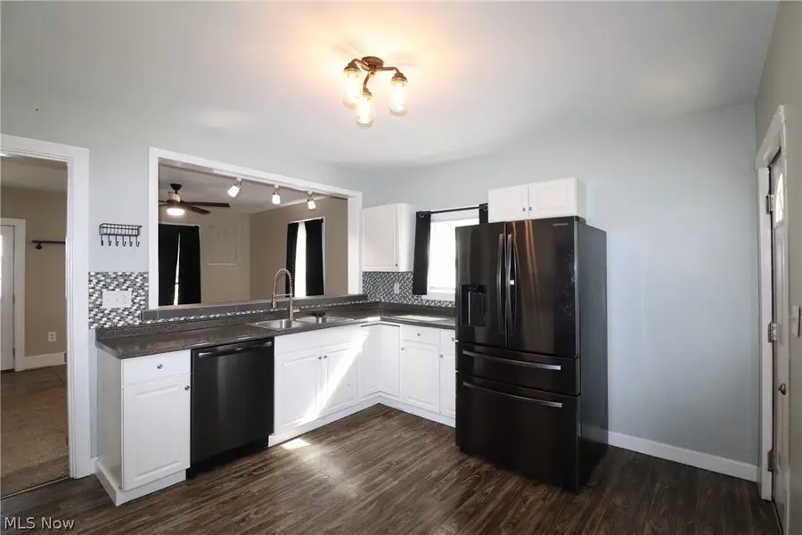 172 N Main Street, Creston, OH 44217 - #2