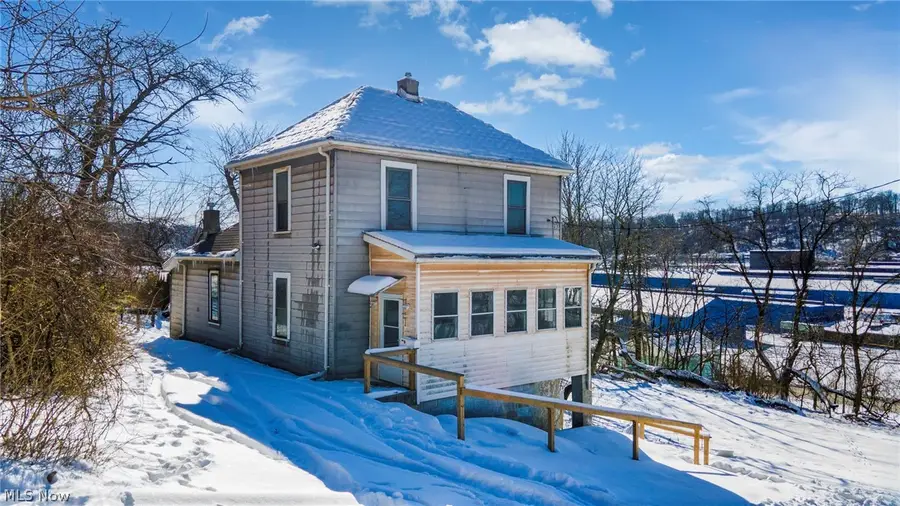 324 Loeb Street, Weirton, WV 26062 - #2