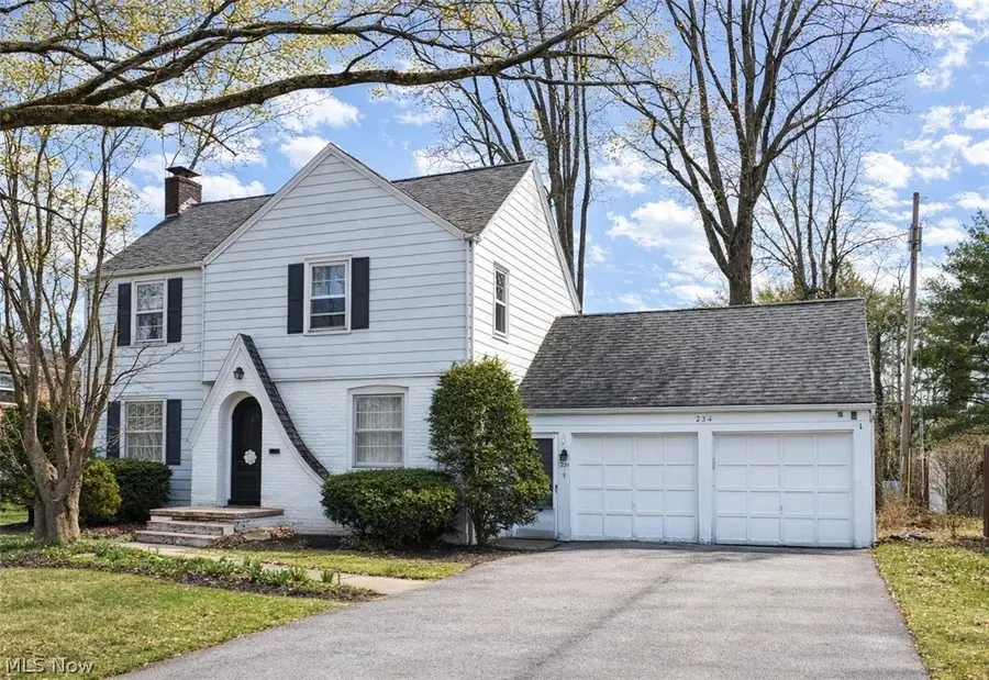 231 Trumbull Ne Avenue, Warren, OH 44483 - #2