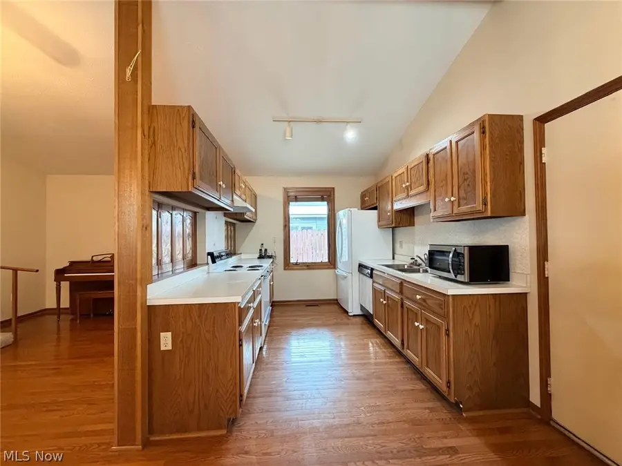 1044 Brimfield Drive, Medina, OH 44256 - #3