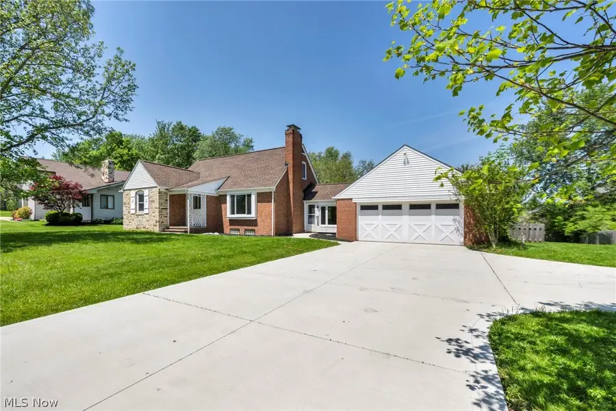 7035 Farview Road, Brecksville, OH 44141 - #2