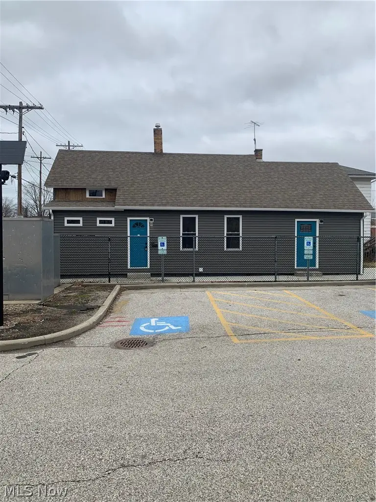 3135 W 46th Street, Cleveland, OH 44102 - #3